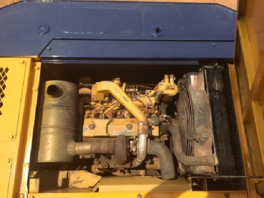 ขายรถแบคโฮ KOMATSU PC120-5 ระบบไฟฟ้าเต็ม รถนอกนำเข้าสภาพสวย มีVDOการทำงานครับ