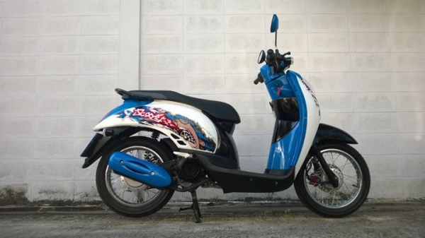 SCOOPYi 2012 สภาพใหม่กริ๊บ ยางใหม่หมด วิ่งน้อย ขายถูกๆ ต่อรองได้