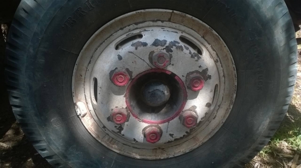 ขาย 6 ล้อดั้ม NPR 115 ปี 37 คัสซีสวย เครื่อง 4BD1 115 แรงม้า F หน้า-หลัง ทะเบียนพร้อมโอน ราคาคุยกันได้