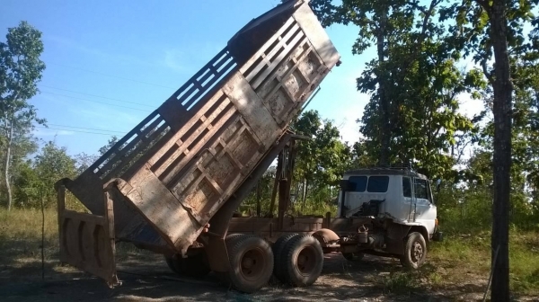 ขาย 10 ล้อ 2 เพลาดั้ม FM177LA เครื่องเดิม EH700 168 แรงม้า คัสซีสวย สโลว์เดิม เพาวเวอร์ แอร์เย็น ทะเบียนพร้อมโอน ราคาต่อรองได้ครับ ขาย 10 ล้อ 2 เพลาดั้ม FM177LA เครื่องเดิม EH700 168 แรงม้า คัสซีสวย สโลว์เดิม เพาวเวอร์ แอร์เย็น ทะเบียนพร้อมโอน ราคาต่อรองได้ครับ