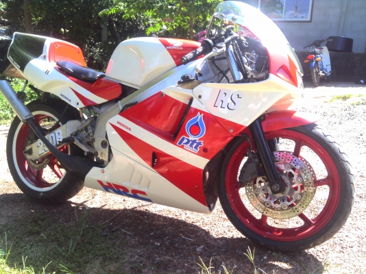 ขาย HONDA nsr250 สภาพตามรูป มีเล่มครับ  95000