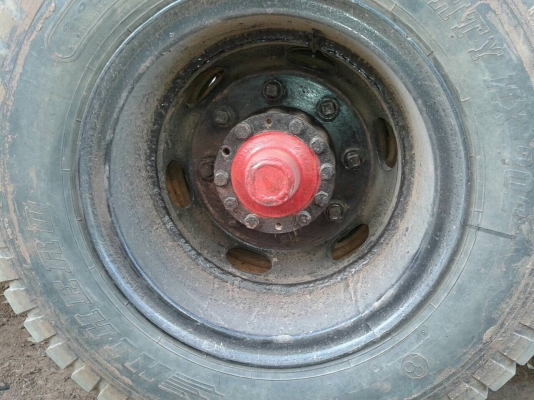 ขาย 10 ล้อหัวยาว เพลาเดียว เครื่อง 6BB1 ปั้มคอยาว 145 แรงม้า คัสซีสวย เฟืองท้ายใหญ่จัมโบ้ สโลว์กลาง ทะเบียนพร้อมโอน ราคาคุยกันได้ครับ