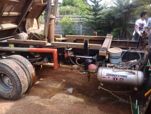 **860,000 บ.ต่อรอง**ขาย6ล้อดั้มดินขวัญใจวัยโจ๋ HINO FD3HLA JO7C-175HP เครื่อง5สูบ 175แรง แน่นๆ แห้งๆ ไม่มีเยิ้ม แรงดี เกียร์ดีไม่มีหลุด ช่วงล่างFหน้า-หลัง คัสซีสวยไม่ปะไม่ดาม กระบะดั้มเหล็ก5ตัน3.60ม.ยิงหน้าสภาพสวย พื้นดีข้างสวยไม่ผุไม่โก่ง ดั้มดีไม่มียุบ