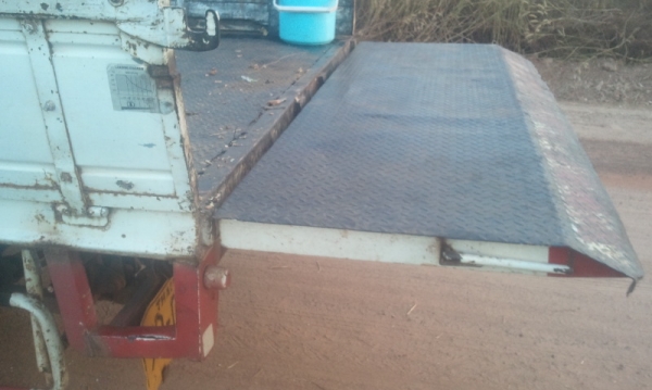 CANTER 140hpปี45เดิมๆมือเดียวแอร์พวงมลัยเพาเวอร์ฝาท้ายไฮรอลิค