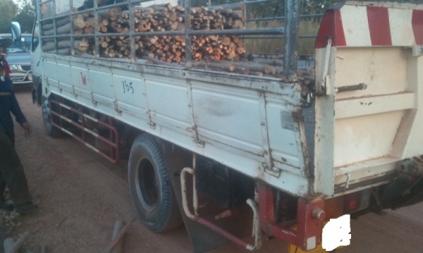 CANTER 140hpปี45เดิมๆมือเดียวแอร์พวงมลัยเพาเวอร์ฝาท้ายไฮรอลิค