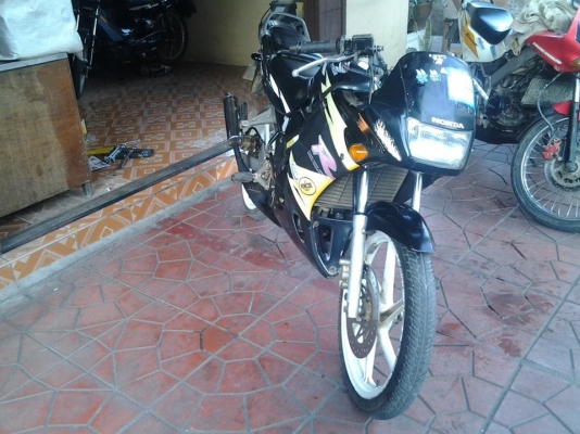 ขายรถฮอนด้าls125มีทะเบียนชุดโอนภาษีขาด56เดิมๆๆสนใจติดต่อสรกฤช091-8892274  086-0767308