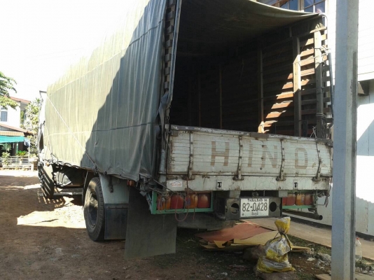 ขาย 6 ล้อ HINO FF3H กระบะยาว 7 เมตร เครื่อง HO7D 195 แรงม้า คัสซีสวยตลอดเส้น เพาวเวอร์ เบรคทิฟฟี่ แอร์เย็น ทะเบียนพร้อมโอน ราคาต่อรองได้ครับ ขาย 6 ล้อ HINO FF3H กระบะยาว 7 เมตร เครื่อง HO7D 195 แรงม้า คัสซีสวยตลอดเส้น เพาวเวอร์ เบรคทิฟฟี่ แอร์เย็น ทะเบียนพร้อมโอน ราคาต่อรองได้ครับ