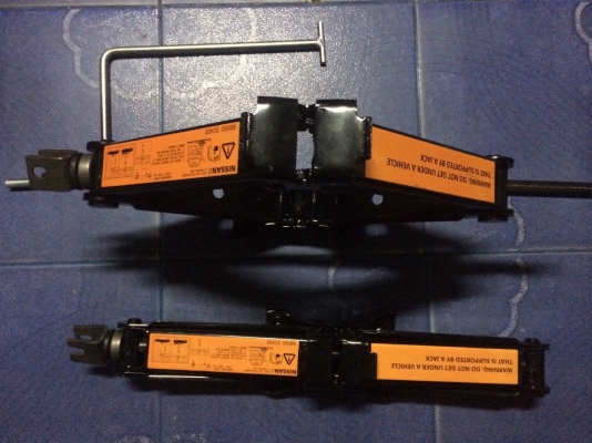 แม่แรงสะพาน Nisssan