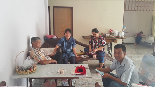 HINO FC  พี่สิงห์ จังหวัด  เชียงราย มัดจำกลางอากาศแล้วคะ