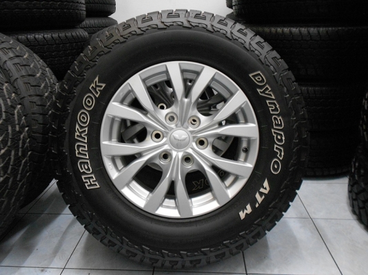 ขายล้อแม็ก New Pajero 2014 ขอบ 17 พร้อมยาง Hankook AT 265/70/17 ปี 13/เทิร์นได้ ใส่ฟรี ส่งฟรีค่ะ