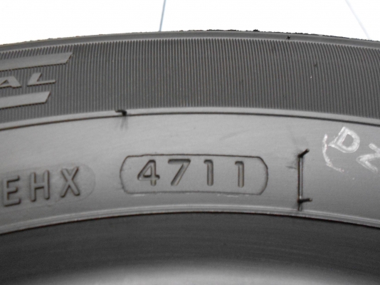 ขายยางใหม่ GT Radial 195/60/15 ปลายปี 11 ราคา 1,290.-/เส้น ใส่ฟรี ส่งฟรีค่ะ ขายยางใหม่ GT Radial 195/60/15 ปลายปี 11 ราคา 1,290.-/เส้น ใส่ฟรี ส่งฟรีค่ะ