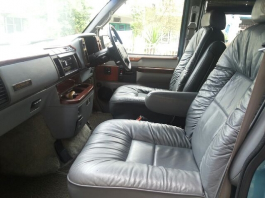 CHEV ASTRO สวยจัด ใช้มา 9 หมื่น ( ผ่อนได้นะครับ)