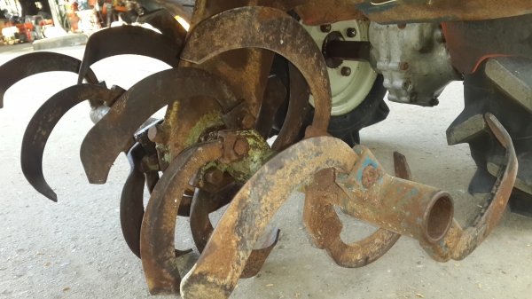 รถพรวนดิน รหัส H-12 รถพรวนดิน รหัส H-12