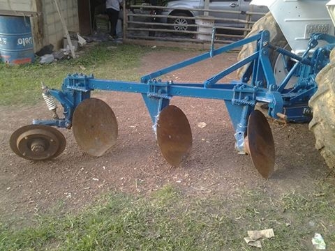 ขายฟอร์ด 6600 t5 มีเล่มทะเบียน เครื่องแรง ไม่เยิ้ม พร้อมใช้งานทันที อุปกรณ์มีดันหน้า ผาน3