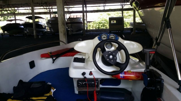 รุ่นน้องฝากลงแลกหรือขาย เรือตกปลา 13 ฟุต