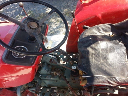 ขายรถไถ เครื่องดี ทำงานเร็ว อุปกรณ์ ดันหน้า ผานหลัง สภาพพร้อมใช้งาน เอกสารพร้อมโอน สนใจโทร 090-8588220คุณนะ ID:narong498 หรือ www.truck.in.th/498 หรือfb:ณรงค์ ซื้อขายรถมือสอง(เว็บไซต์ส่วนตัว)