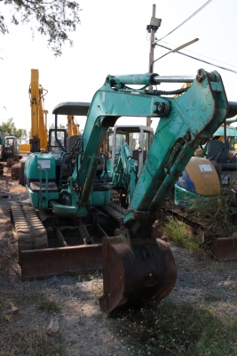 มี VDO HD  KOMATSU PC35R-8  เก่านอก เอวแน่น ปั็มแรง สภาพพร้อมใช้ สุดๆเอาไปแบ่งกันใช้ได้เลยครับ   น้องร็อค จัดหั้ย