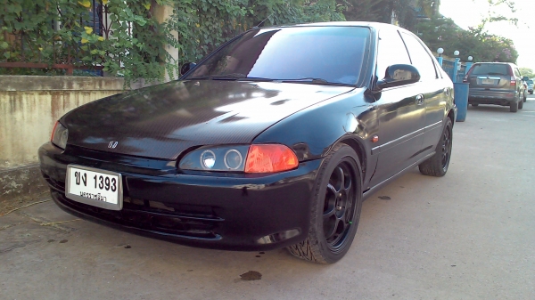Civic วางb20bแกสหัวฉีดตัวท๊อปดิส4ล้อลงเล่มหมดครับแต่งสวยพร้อมโอนครับ