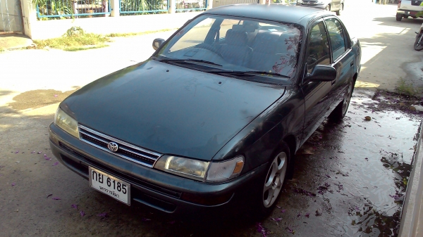 toyota corolla 1.3พร้อมใช้พร้อมโอนครับแอร์เย็นครับแมกขอบ15