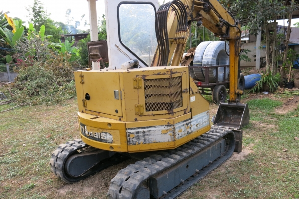 MITSUBISHI MXR 35 เครื่อง 4 สูบมีใบดัน แขน U 230,000 บ