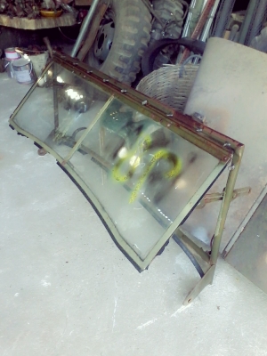 ร้านm601ขายชุดโครงจอกระจกทั้งบานของ dodge m601แท้ๆราคาถูก