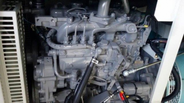 เครื่องปั่นไฟ (มือ1) DENYO DCA45ESI # 388**** โทร 098-858-5524 สามภพ ครับ