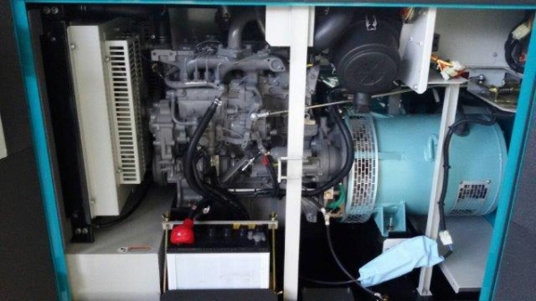 เครื่องปั่นไฟ (มือ1) DENYO DCA45ESI # 388**** โทร 098-858-5524 สามภพ ครับ