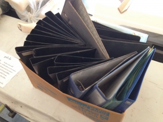 ขายเหมา แฟ้มเอกสารเก่า (โล๊ะออฟฟิต)