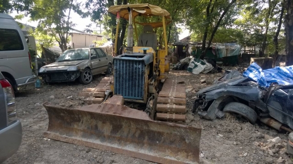 KOMUTSU D20-5 ห้ากระบอก