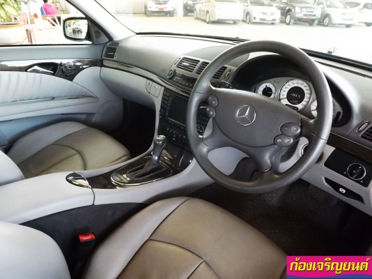 MERCEDES BENZ E230 W211 2.5 FULL OPTION MERCEDES BENZ E230 W211 2.5 FULL OPTION