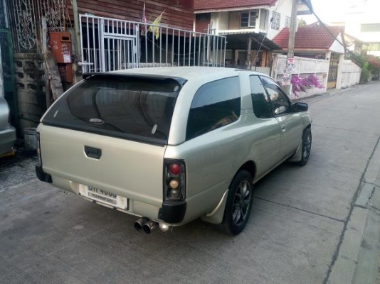 ขาย nissun nv ปี 01รุ่นมีแค๊ป lpgหัวฉีด พร้อมใช้ 79000 ด่วนจ้า