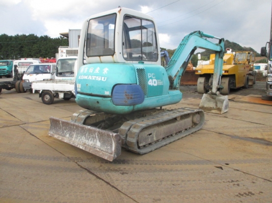 PC40-7 สนใจโทร 083 081 2889 ฟ้า:NDTT