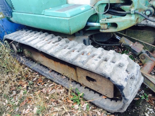 โคมัตซุ PC40-7 สนใจโทร 083 081 2889 ฟ้า: NDTT