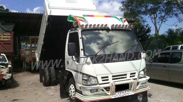 รถบรรทุก 6 ล้อดัมพ์ ISUZU  NQR 145 แรงม้า ปีจดทะเบียน 2550