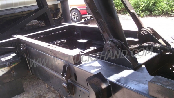 รถบรรทุก 6 ล้อดัมพ์ ISUZU  NQR 145 แรงม้า ปีจดทะเบียน 2550