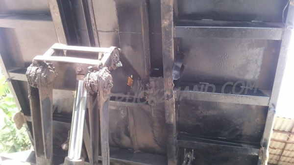 รถบรรทุก 6 ล้อดัมพ์ ISUZU  NQR 145 แรงม้า ปีจดทะเบียน 2550