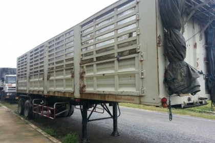 หางคอกไม่ดั้ม 2คานยาว10.50ม ปี 48 อู่พนัส(เพลาเหลี่ยม)