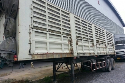 หางคอกไม่ดั้ม 2คานยาว10.50ม ปี 48 อู่พนัส(เพลาเหลี่ยม)