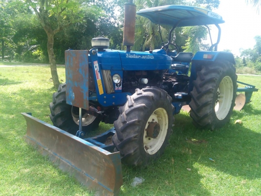 ขายรถไถ 6600 สองเพลา คานหน้านิวฮอลแลนด์ รถสภาพใหม่ใช้งานได้ปกติทุกระบบ ขายรถไถ 6600 สองเพลา คานหน้านิวฮอลแลนด์ รถสภาพใหม่ใช้งานได้ปกติทุกระบบ