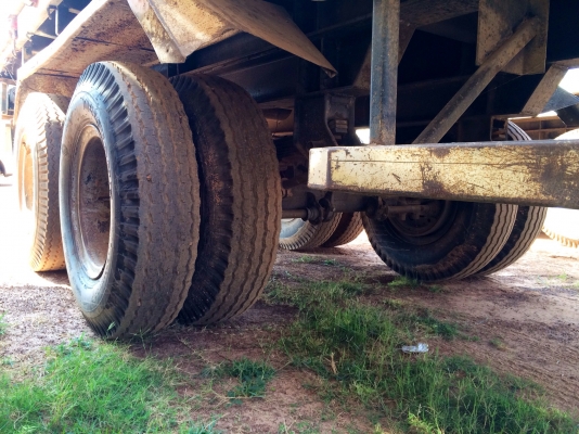 ขายด่วน  หางคอก  กระบะสามมิตรไม่ดั้พ์  ยาว  10.80 เมตร  พร้อมใช้งาน  เอกสารพร้อม