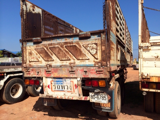 ขายด่วน  หางคอก  กระบะสามมิตรไม่ดั้พ์  ยาว  10.80 เมตร  พร้อมใช้งาน  เอกสารพร้อม