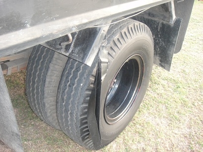 รับมัดจำแล้วครับ....ขาย ISUZU NPR 115 แรง ห้างแท้ จดปี 35