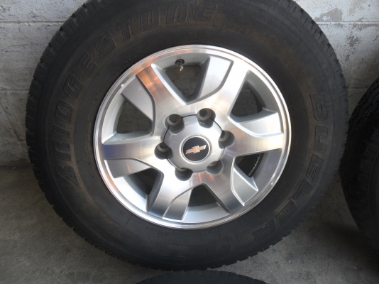 ล้อแม็ก 16นิ้ว 6รู เชฟ พร้อมยาง สวยๆ 4 ล้อ ราคา 6900 บาท