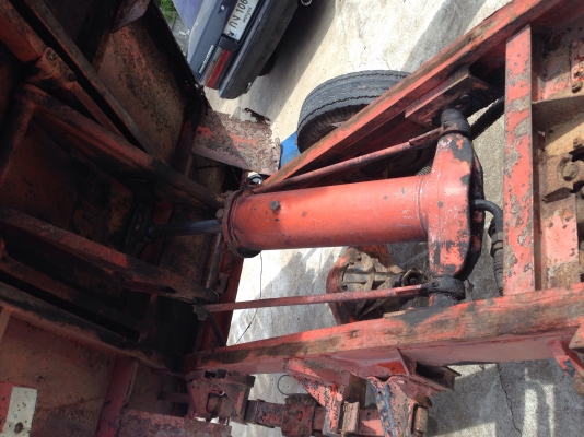 ขายอีแต๋นดั้ม ขายอีแต๋นดั้ม