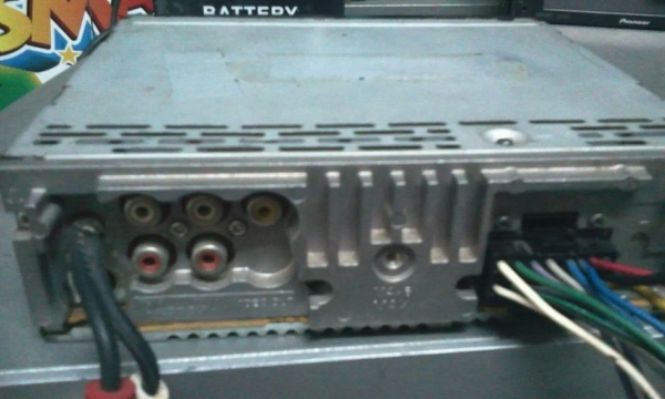 วิทยุติดรถsony vcd mp3 ใช้ได้ปรกติขาย800 เปิดหน้าใส่แผ่น