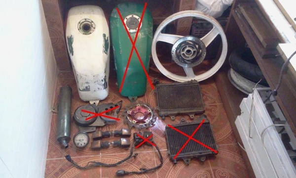 15-12-57 ลดสุดๆ อะไหล่มือ2 2T คละรุ่น คละค่าย รับของได้หน้าราม1