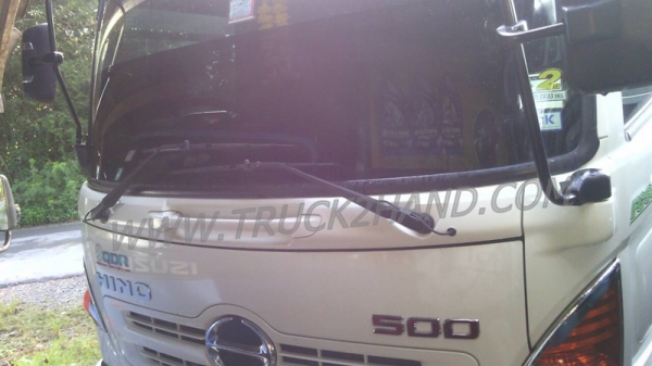 รถบรรทุก 6 ล้อดัมพ์ HINO  150  แรงม้า ปีจดทะเบียน 2555