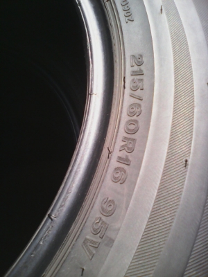 215/60R16 BRIDGESTONE TURANZA  GR-90  ปี2012 MADE IN THAILAND ชุด 4 เส้น  TEL.081-427-3941