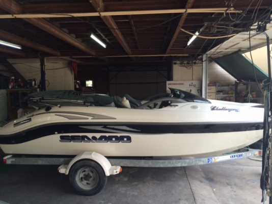 !!! ร้าน GoForJet ขายเรือ Sea-Doo Challenger 1800 ปี 2001 สวยๆๆๆสักลำครับ !!!