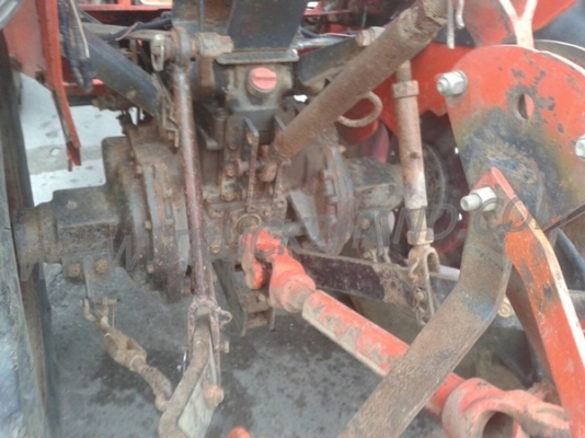 รถไถ  ยี่ห้อ KUBOTA   รุ่น L3408  พร้อมอุปรณ์ตัดหญ้า...สามารถทดลองขับและดูสภาพรถพร้อมต่อรองราคาได้ที่ศูนย์พักรถ truck2hand จังหวัดสระบุรี